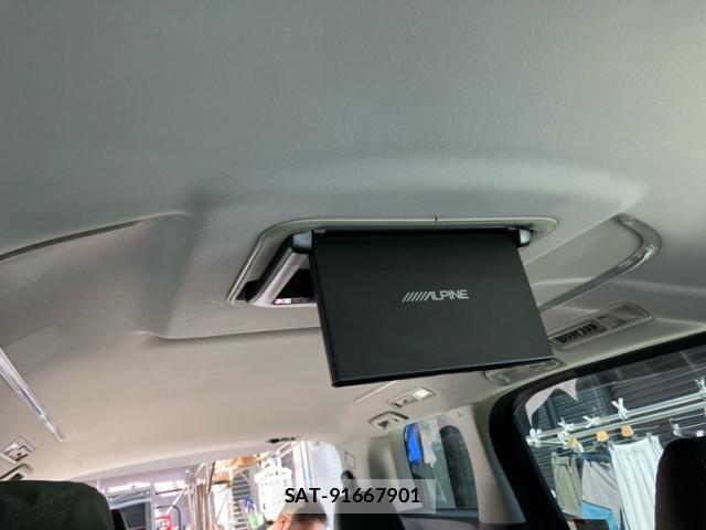 Toyota VELLFIRE 2016-08 7503389-24