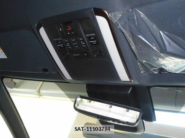 Toyota VELLFIRE 2025-09 7503366-11