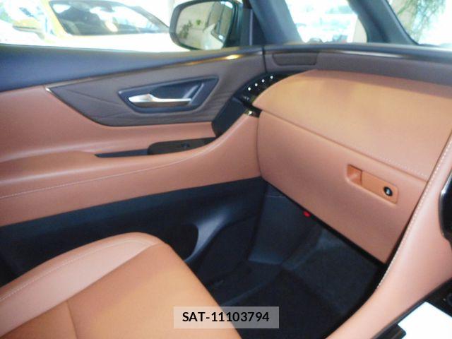 Toyota VELLFIRE 2025-09 7503366-16