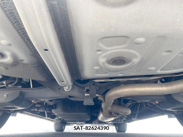 Toyota VELLFIRE 2017-01 7503384-19