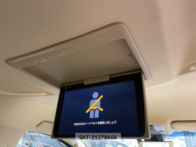 Toyota VELLFIRE 2019-07 7503374-2