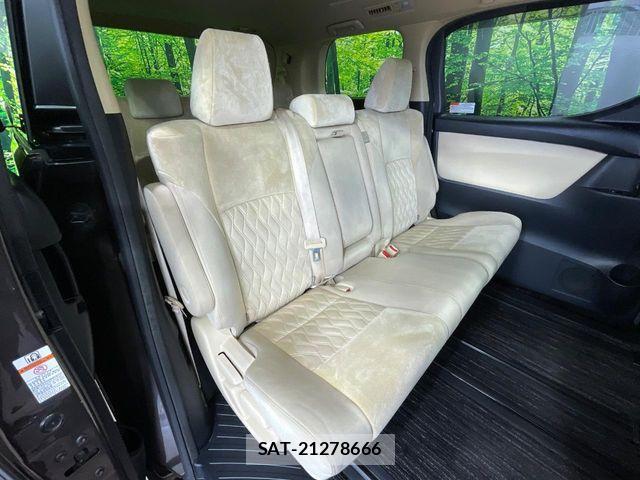 Toyota VELLFIRE 2019-07 7503374-8