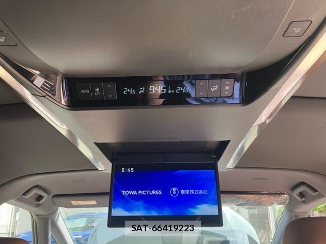 Toyota VELLFIRE 2024-04 7510324-27