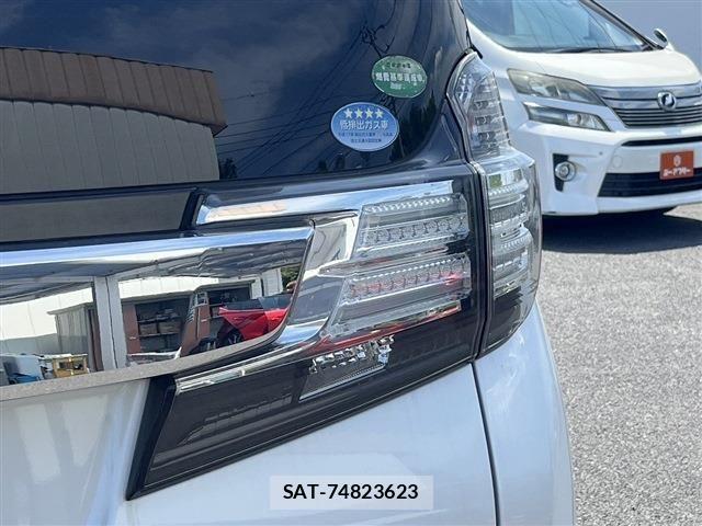Toyota VELLFIRE 2016-10 7510338-12