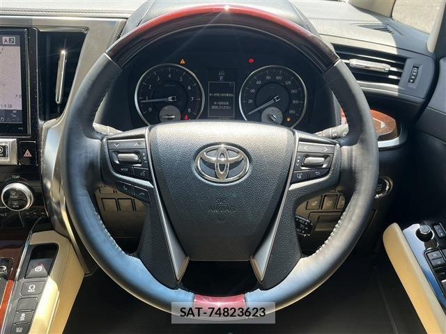 Toyota VELLFIRE 2016-10 7510338-19