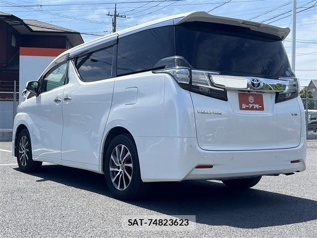 Toyota VELLFIRE 2016-10 7510338-23