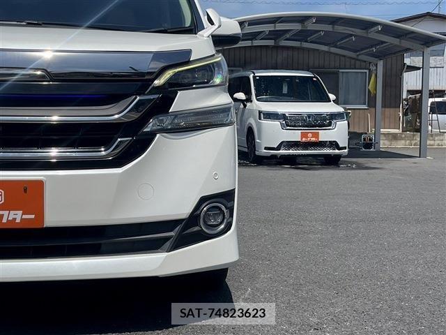 Toyota VELLFIRE 2016-10 7510338-26