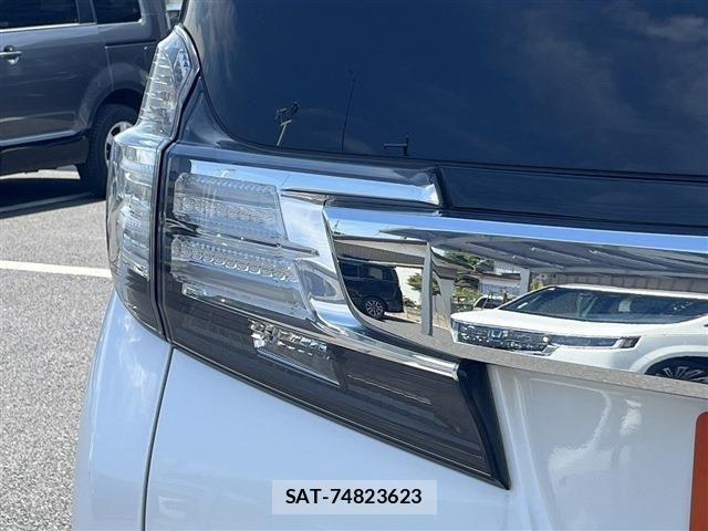 Toyota VELLFIRE 2016-10 7510338-28