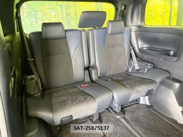 Toyota VELLFIRE 2017-11 7503388-9