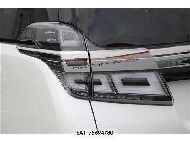 Toyota VELLFIRE 2020-05 7563012-14