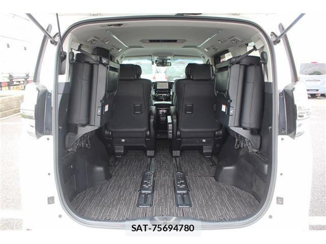 Toyota VELLFIRE 2020-05 7563012-28