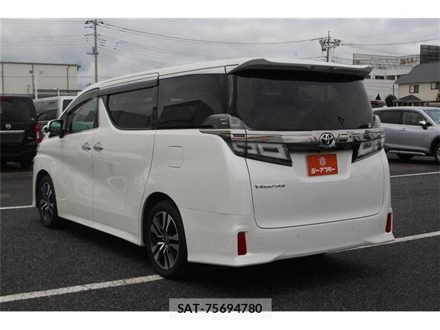 Toyota VELLFIRE 2020-05 7563012-5