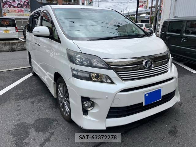Toyota VELLFIRE 2012-11 7563016-1