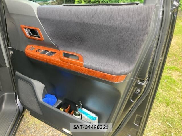 Toyota VELLFIRE 2010-02 7563018-17