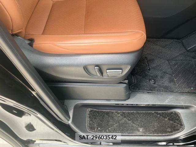 Toyota VELLFIRE 2024-12 7563007-9