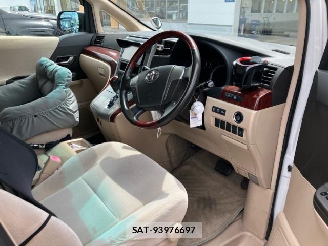 Toyota VELLFIRE 2009-01 7563017-7