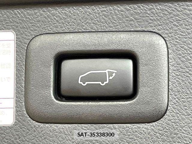Toyota VELLFIRE 2019-09 7563010-6