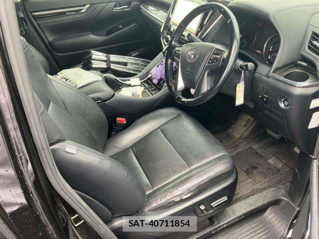 Toyota VELLFIRE 2017-03 7563015-9