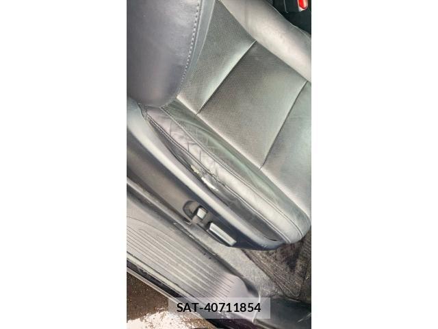 Toyota VELLFIRE 2017-03 7563015-25