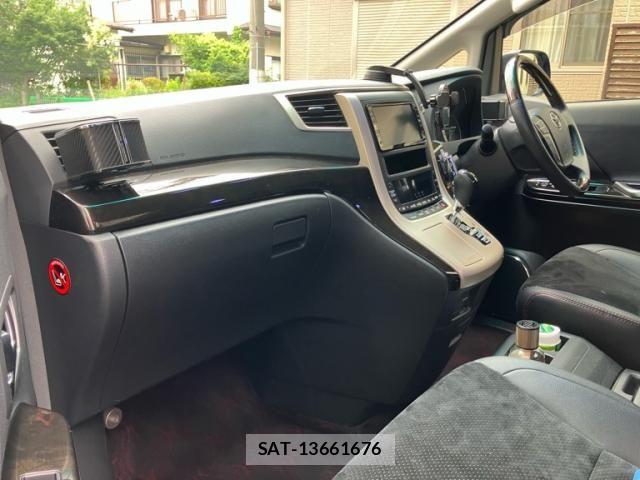 Toyota VELLFIRE 2013-12 7620985-23