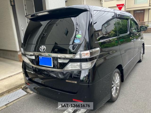 Toyota VELLFIRE 2013-12 7620985-2