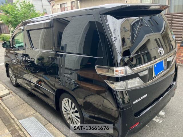Toyota VELLFIRE 2013-12 7620985-3