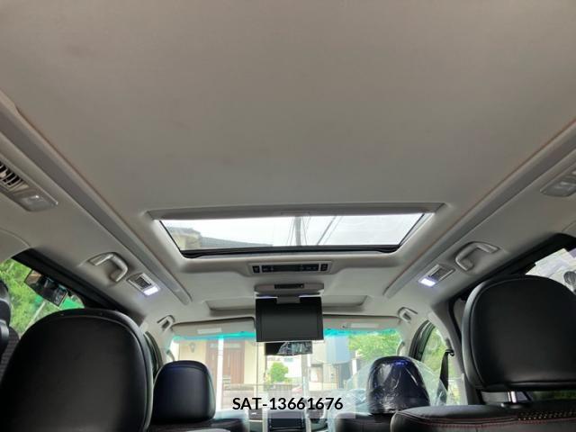 Toyota VELLFIRE 2013-12 7620985-6