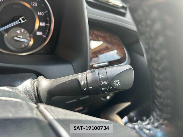 Toyota VELLFIRE 2019-06 7620978-14