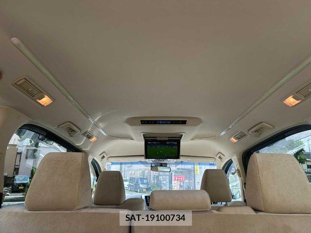 Toyota VELLFIRE 2019-06 7620978-23