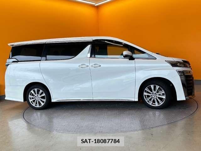 Toyota VELLFIRE 2020-06 7620968-9