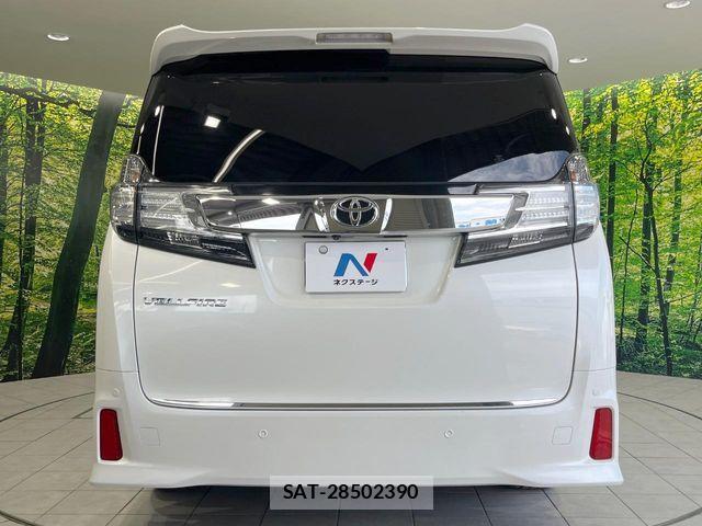 Toyota VELLFIRE 2017-06 7620977-15