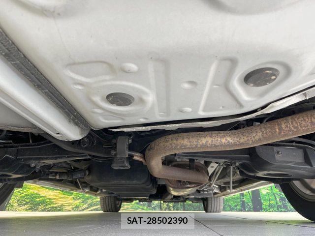 Toyota VELLFIRE 2017-06 7620977-19