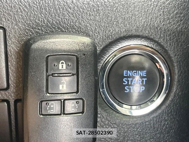 Toyota VELLFIRE 2017-06 7620977-4