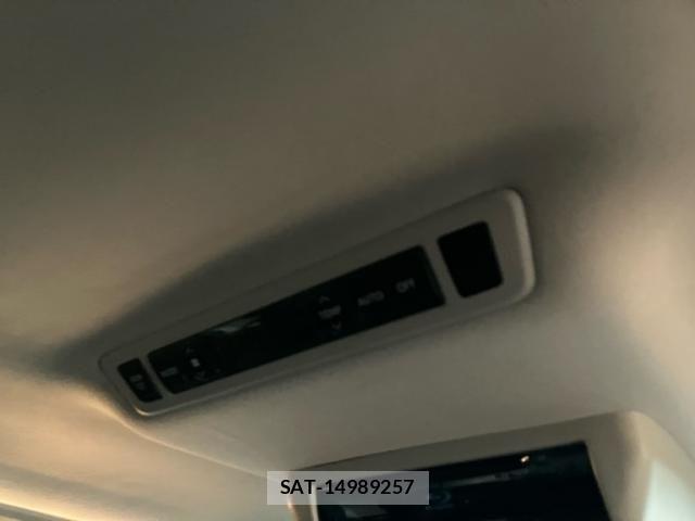 Toyota VELLFIRE 2012-05 7620989-9