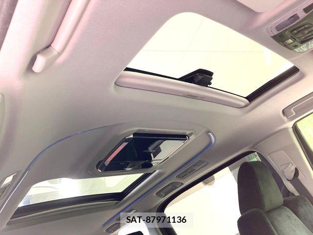 Toyota VELLFIRE 2018-05 7620971-2