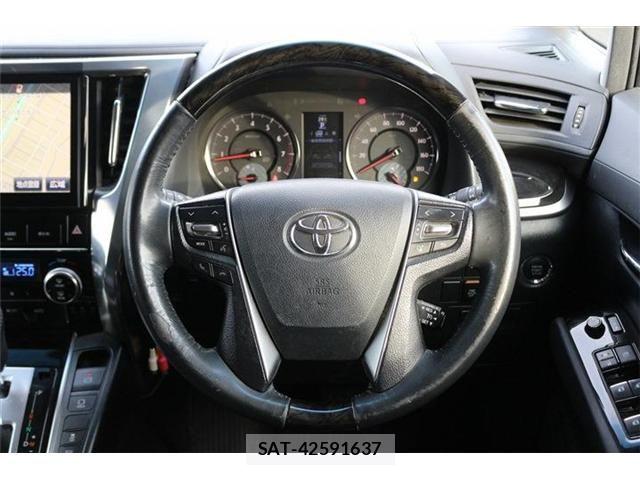 Toyota VELLFIRE 2015-08 7620982-19