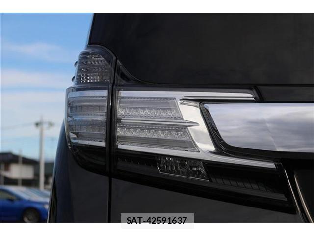 Toyota VELLFIRE 2015-08 7620982-29