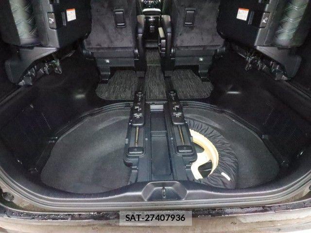 Toyota VELLFIRE 2017-07 7620975-18
