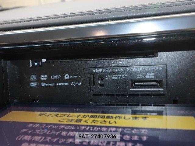 Toyota VELLFIRE 2017-07 7620975-24