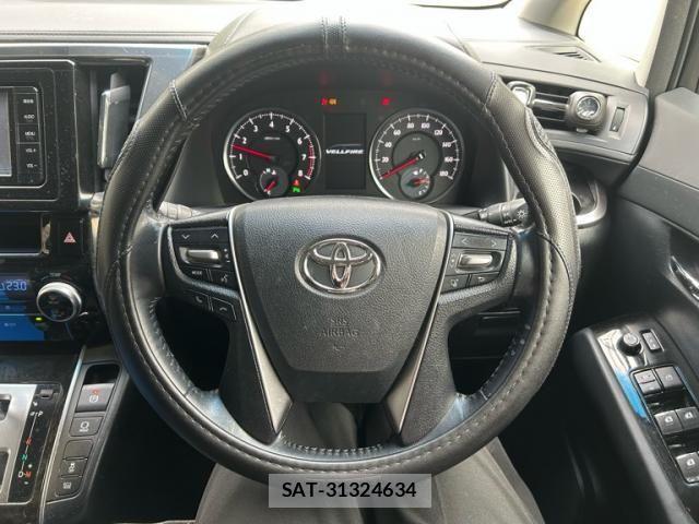 Toyota VELLFIRE 2016-06 7620976-15