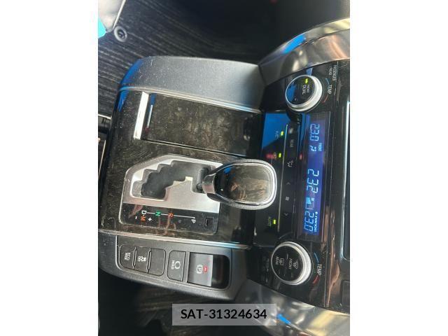 Toyota VELLFIRE 2016-06 7620976-18