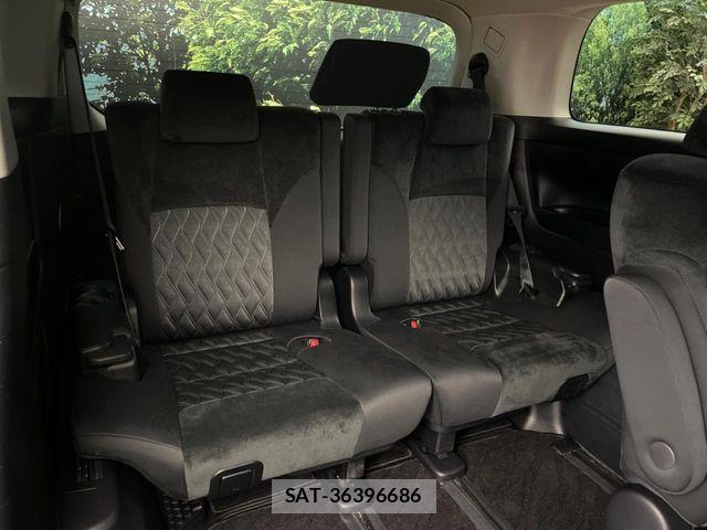 Toyota VELLFIRE 2019-06 7620969-9