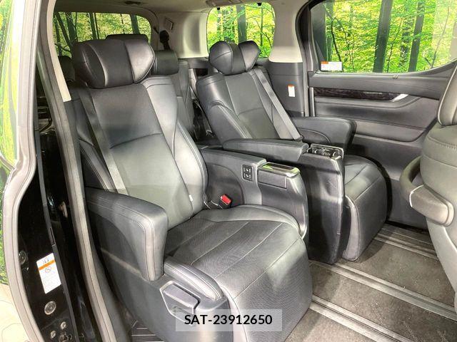 Toyota VELLFIRE 2019-01 7620967-8