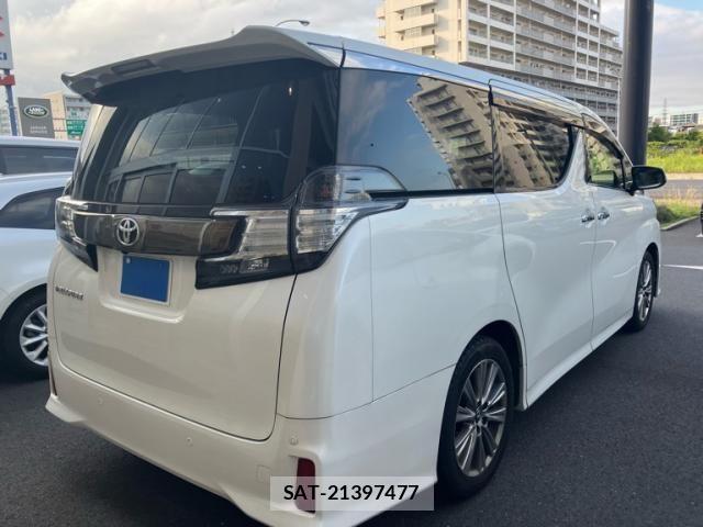 Toyota VELLFIRE 2017-12 7620984-5