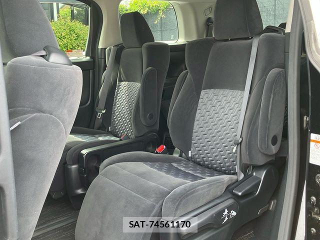 Toyota VELLFIRE 2017-03 7620973-15