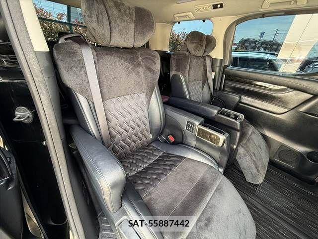 Toyota VELLFIRE 2017-01 7620974-17