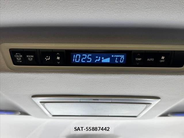Toyota VELLFIRE 2017-01 7620974-26