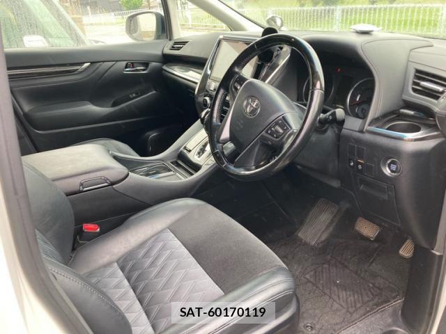 Toyota VELLFIRE 2017-03 7620980-9