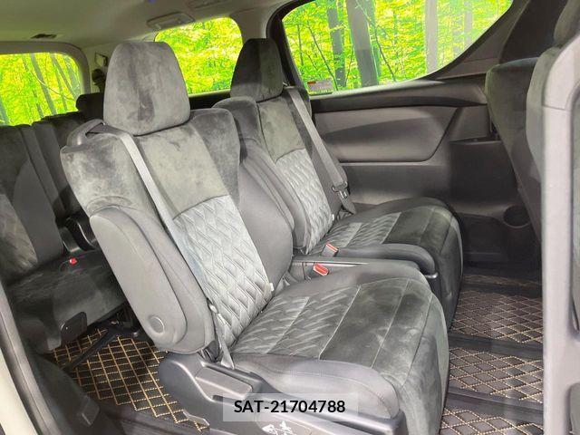 Toyota VELLFIRE 2019-09 7620972-11