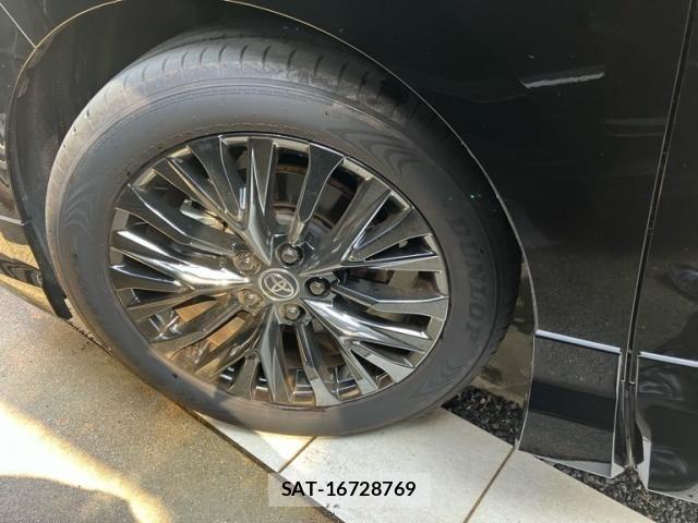 Toyota VELLFIRE 2025-07 7730130-9
